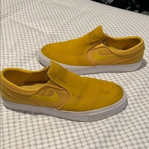 Nike SB Janoski Shoes